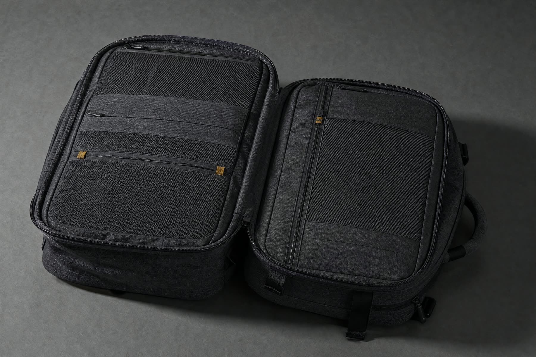 Pack Daily 18L, loaded and in use
